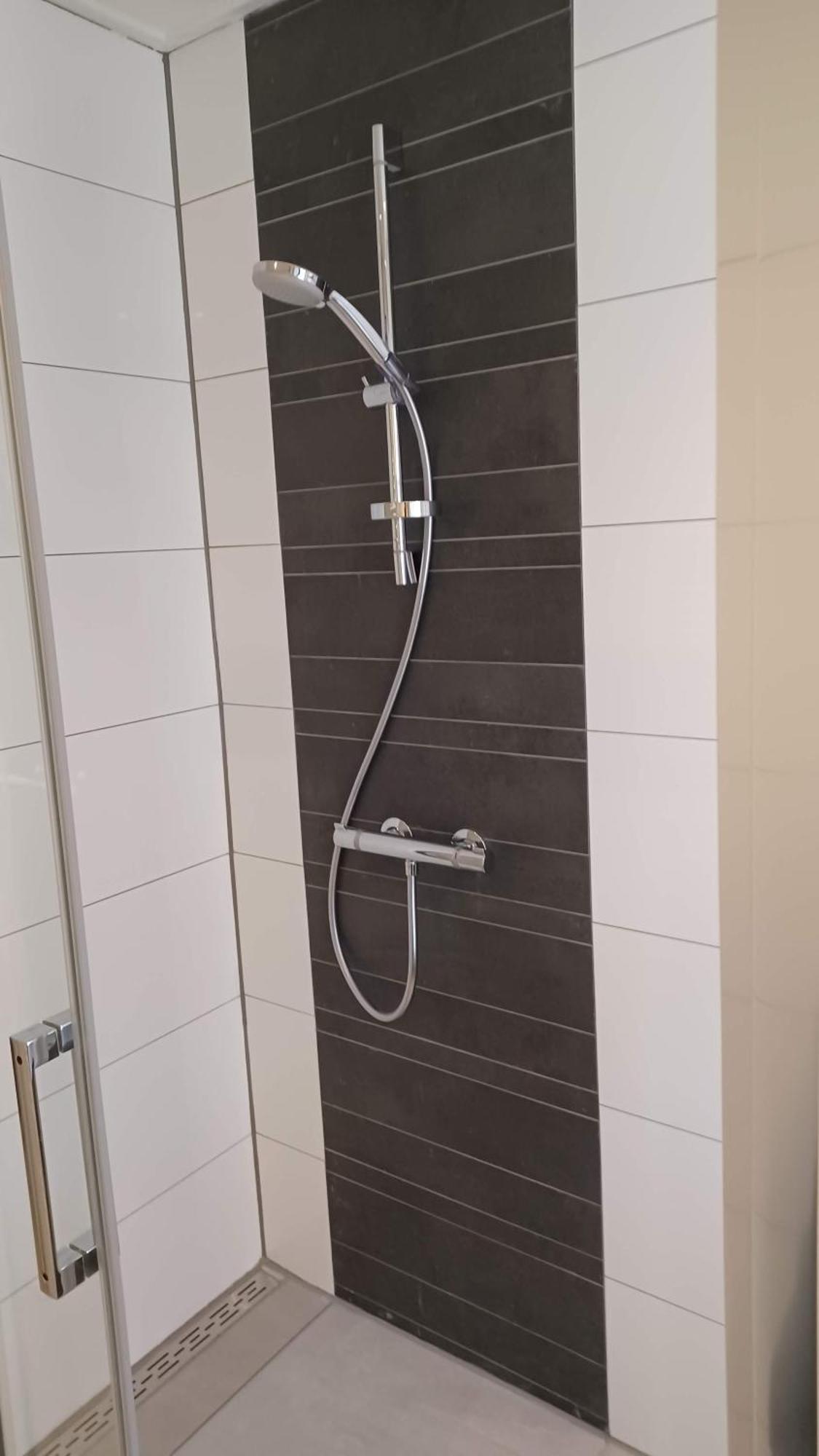 Karakteristiek Huis In Centrum Winsum Met Nieuwe Badkamer Eksteriør billede
